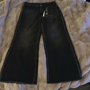 NWT Flamingals black cropped flair wide leg jeans